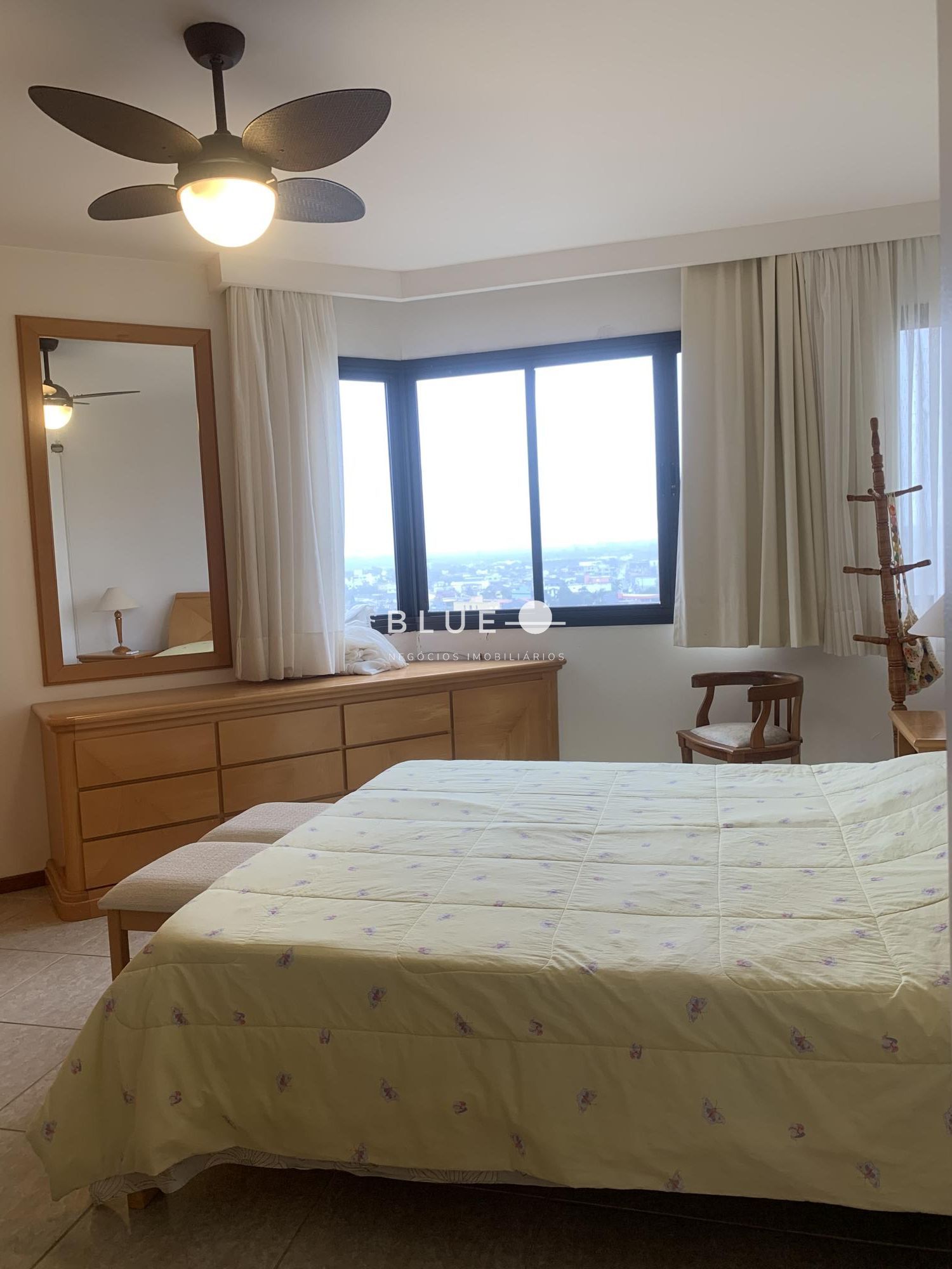 Apartamento à venda com 3 quartos, 164m² - Foto 11