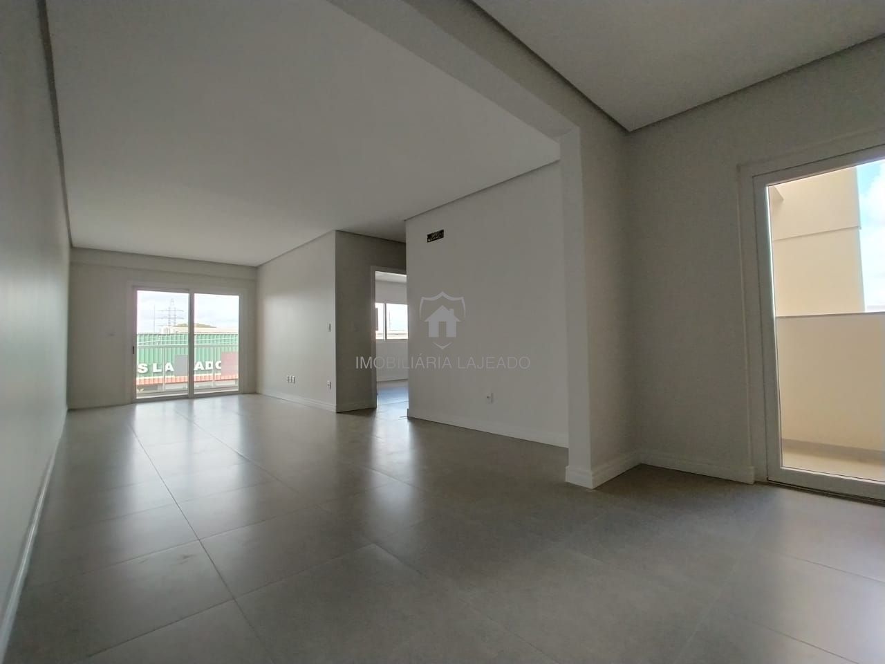 https://s01.jetimgs.com/trvAWQHuYcArjvEQTh3fetAUCuJn4Ql7EnTkaBaPAg8ogcDGr8m2BD5tzkxzf2G3e8pXbDqWlF5vKaDKtvZfLx5-WMClyiBW65ntrblDdG5BUsc1WaBbeew6H_7G/apto+zambiasi+1+.jpeg+2322-03-03