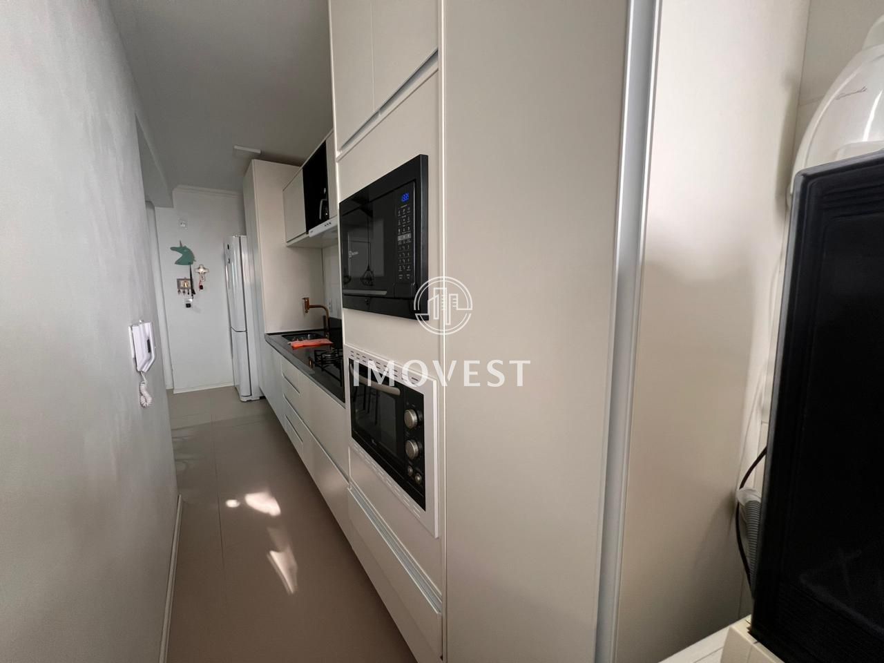 Apartamento à venda com 2 quartos, 86m² - Foto 4