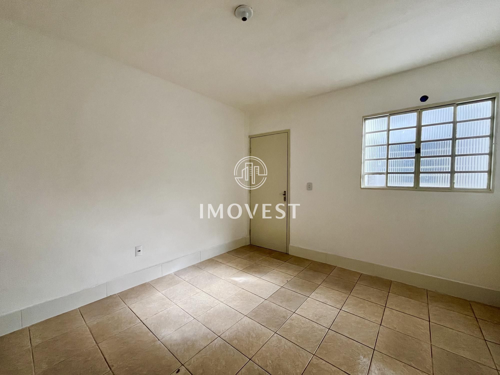 Casa para alugar com 3 quartos, 60m² - Foto 6