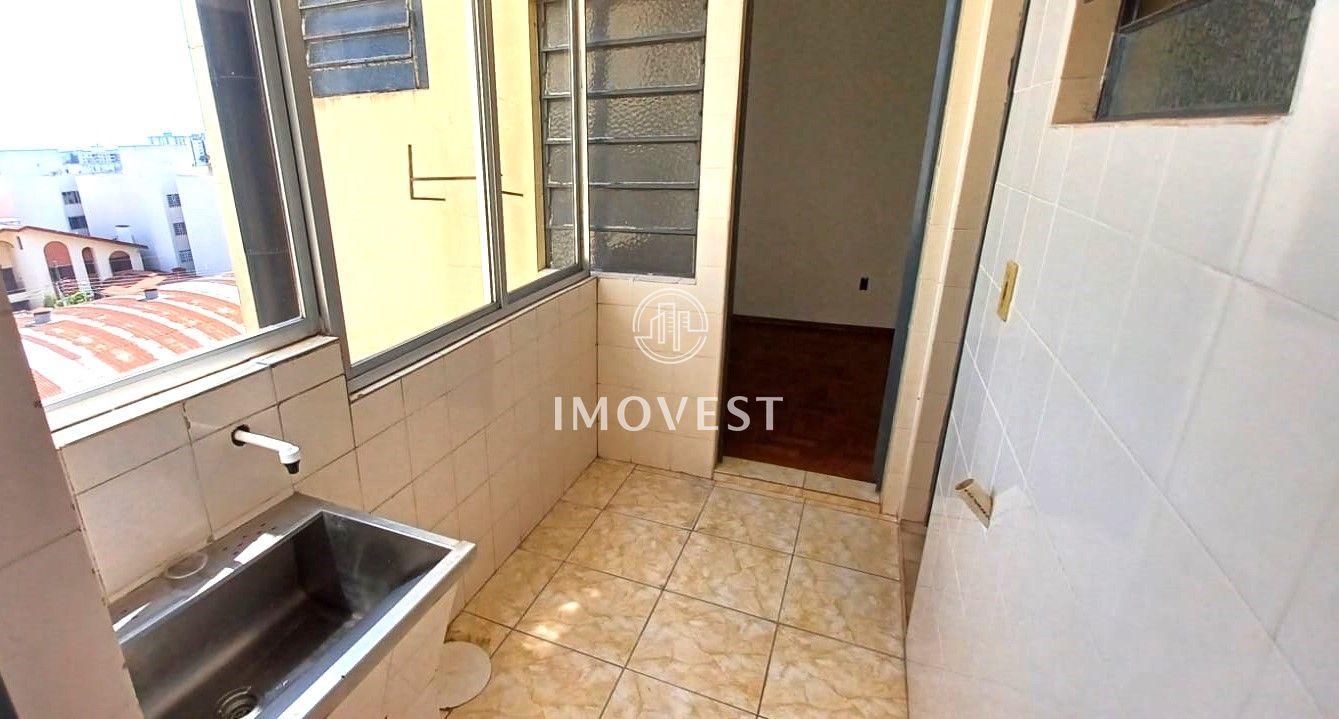 Apartamento para alugar com 3 quartos, 86m² - Foto 11