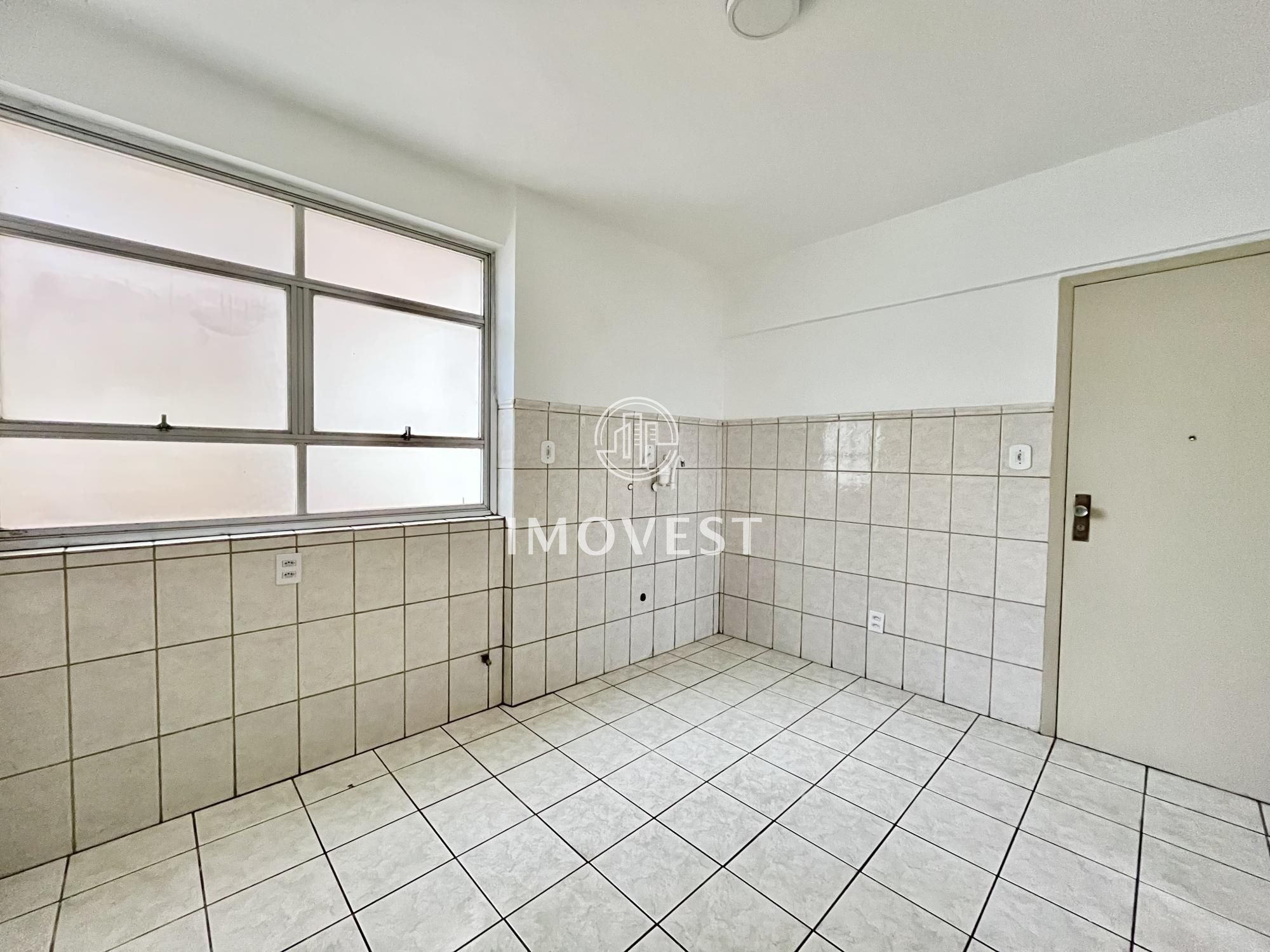 Apartamento à venda com 3 quartos, 118m² - Foto 3