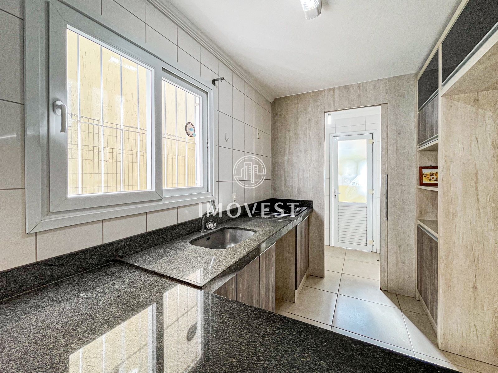 Casa de Condomínio à venda e aluguel com 3 quartos, 145m² - Foto 5