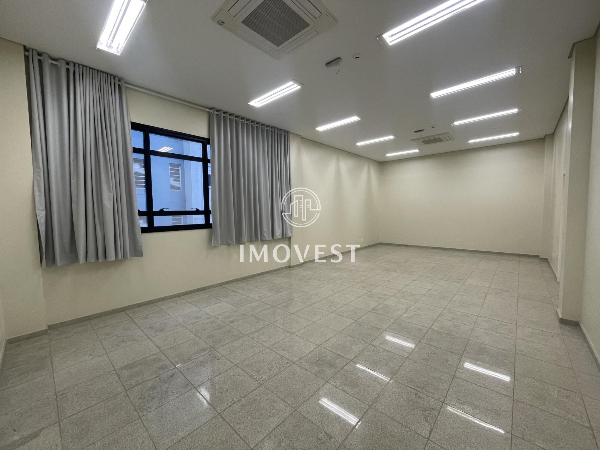 Conjunto Comercial-Sala para alugar com 1 quarto, 51m² - Foto 3