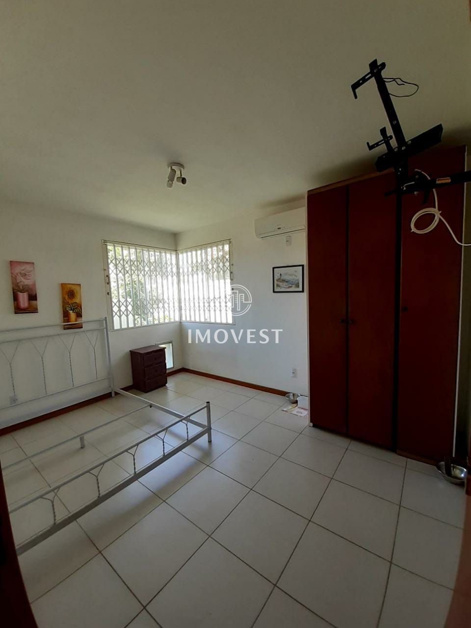 Casa à venda com 3 quartos, 216m² - Foto 17