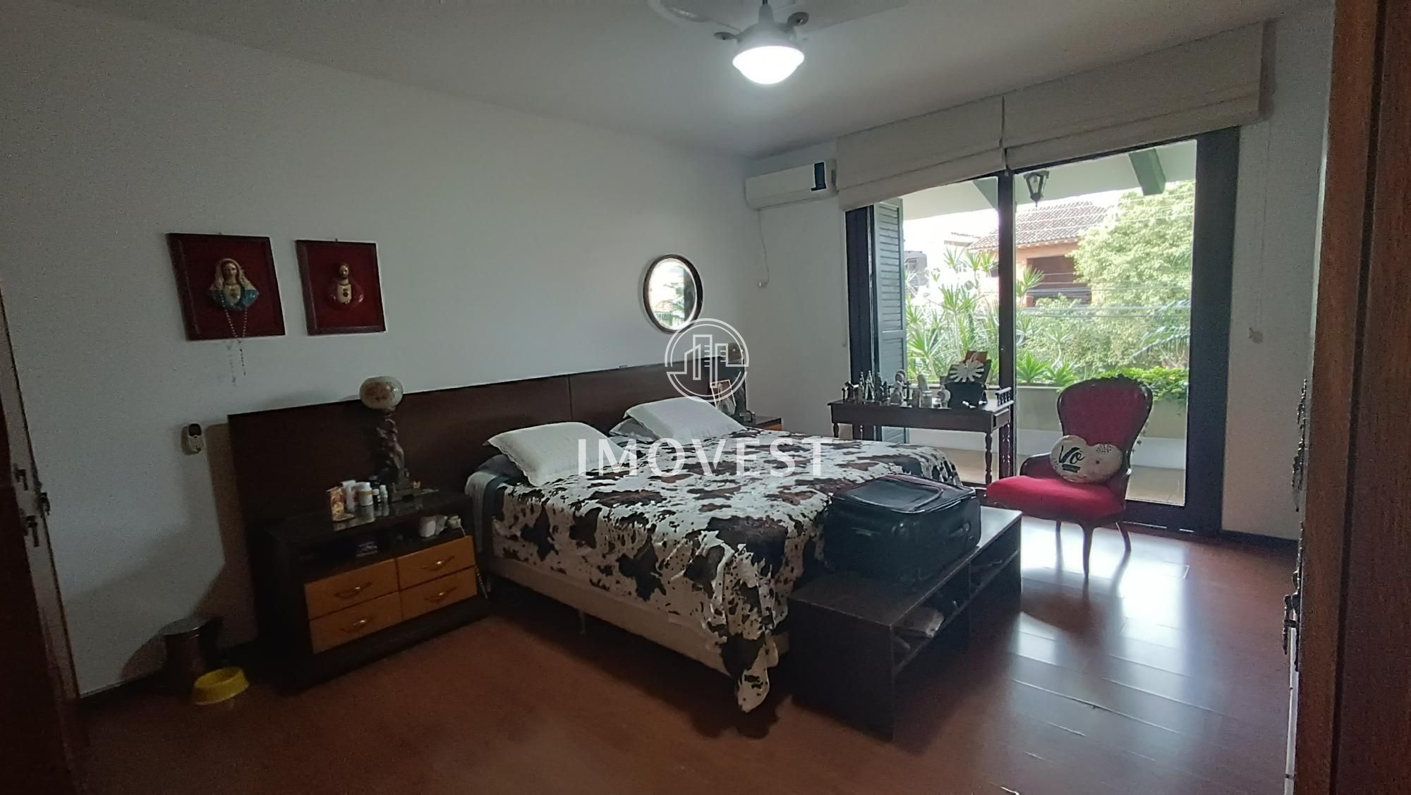 Casa à venda e aluguel com 5 quartos, 358m² - Foto 12