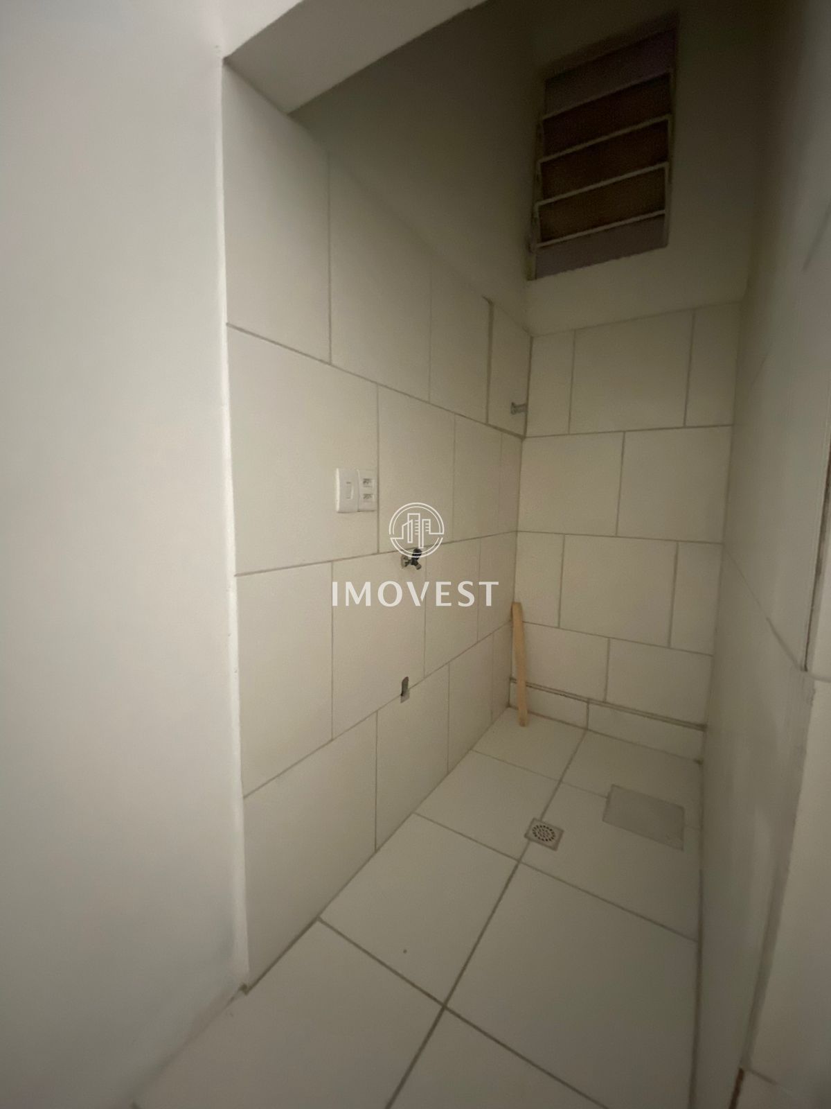 Conjunto Comercial-Sala para alugar com 1 quarto, 65m² - Foto 4