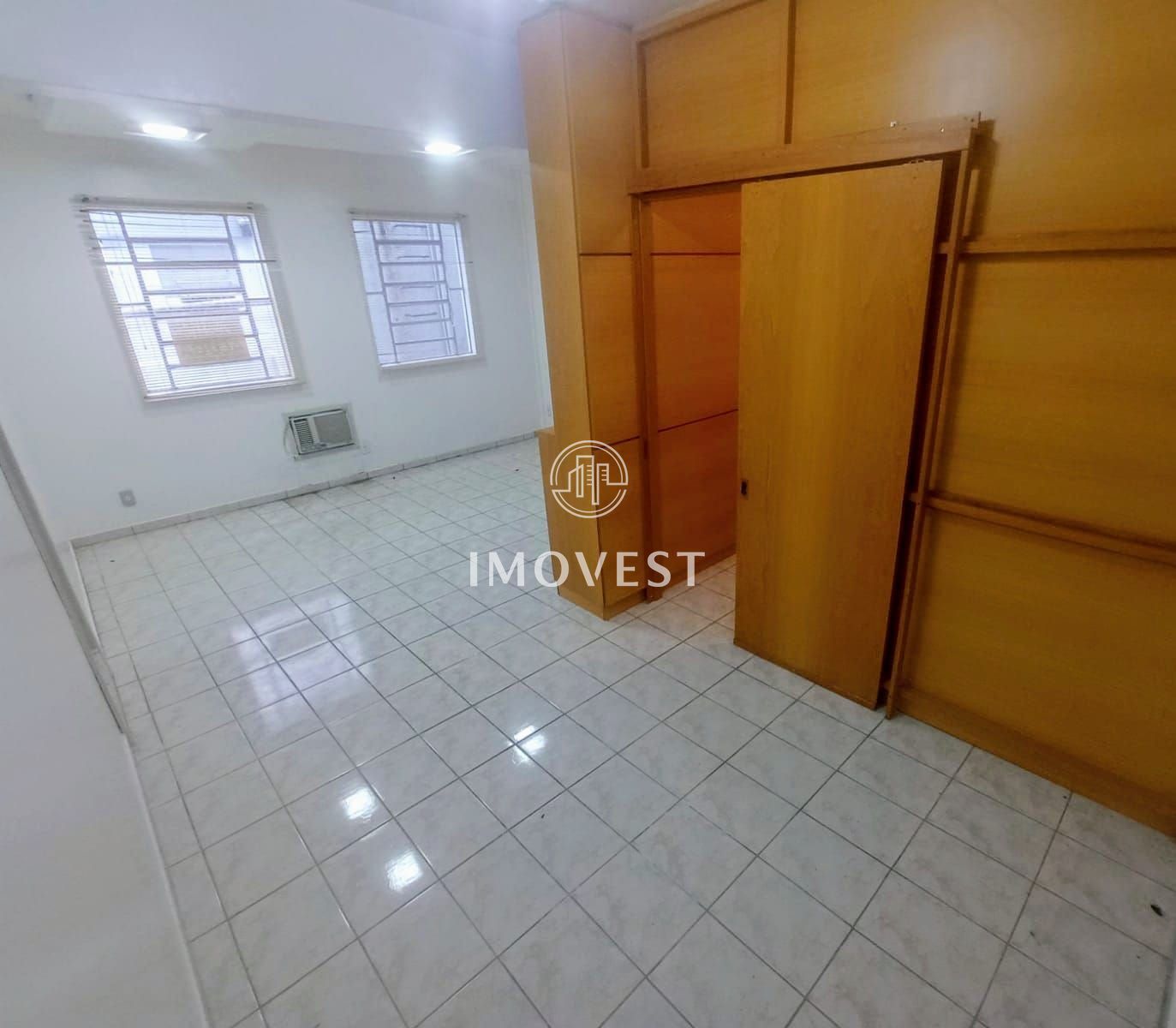 Conjunto Comercial-Sala para alugar com 2 quartos, 70m² - Foto 2