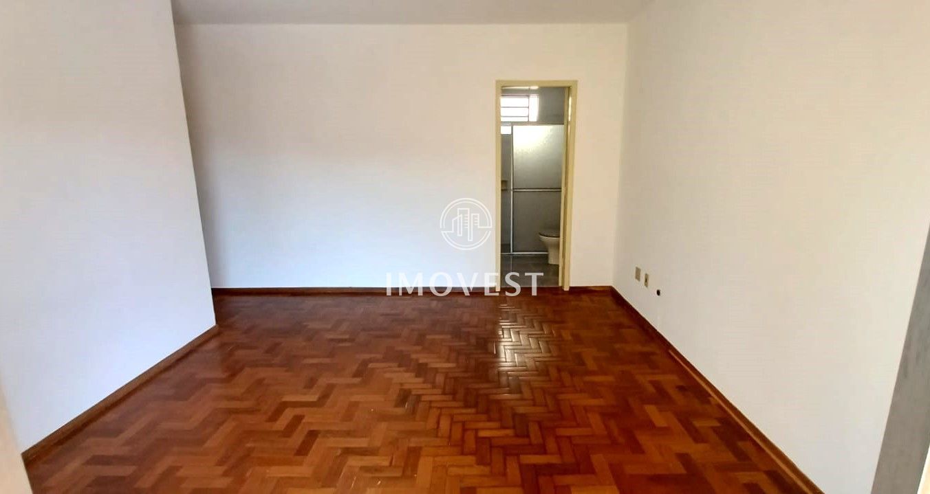 Apartamento para alugar com 3 quartos, 86m² - Foto 8