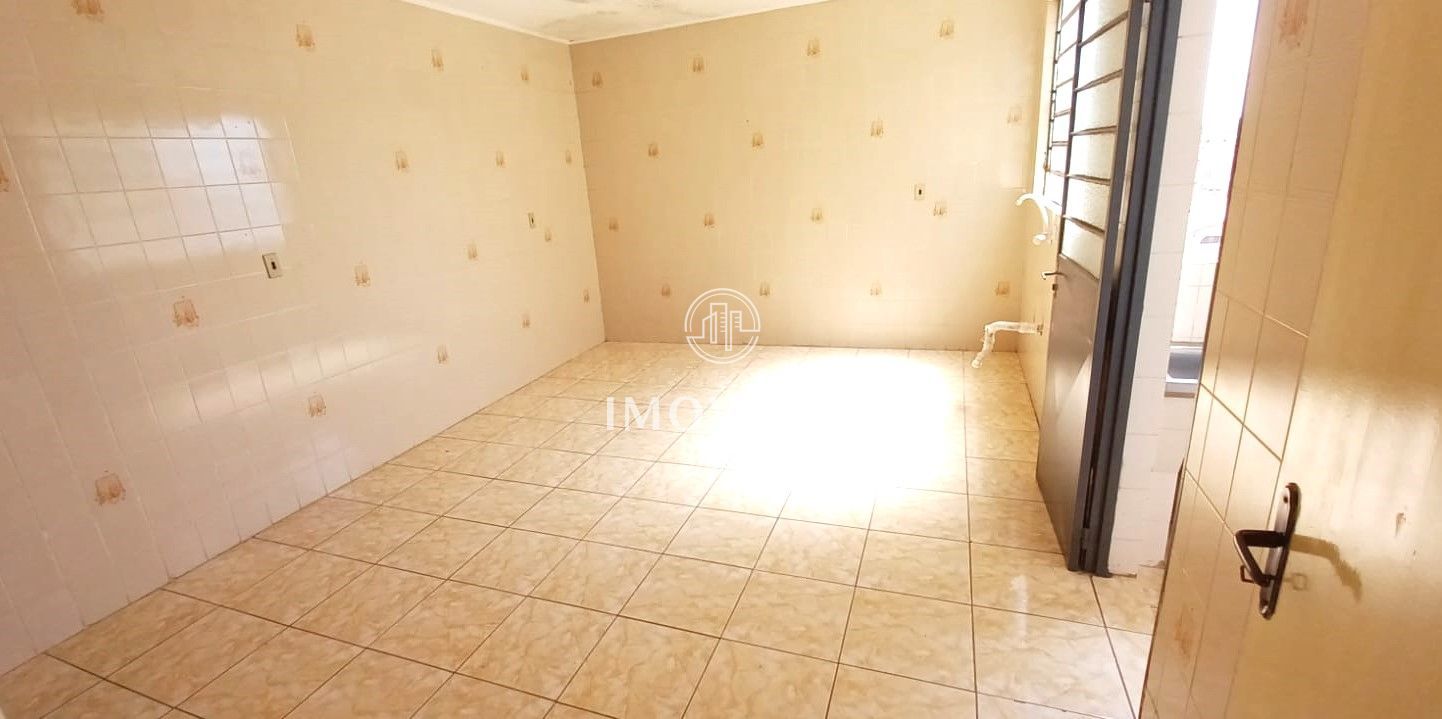 Apartamento para alugar com 3 quartos, 86m² - Foto 4