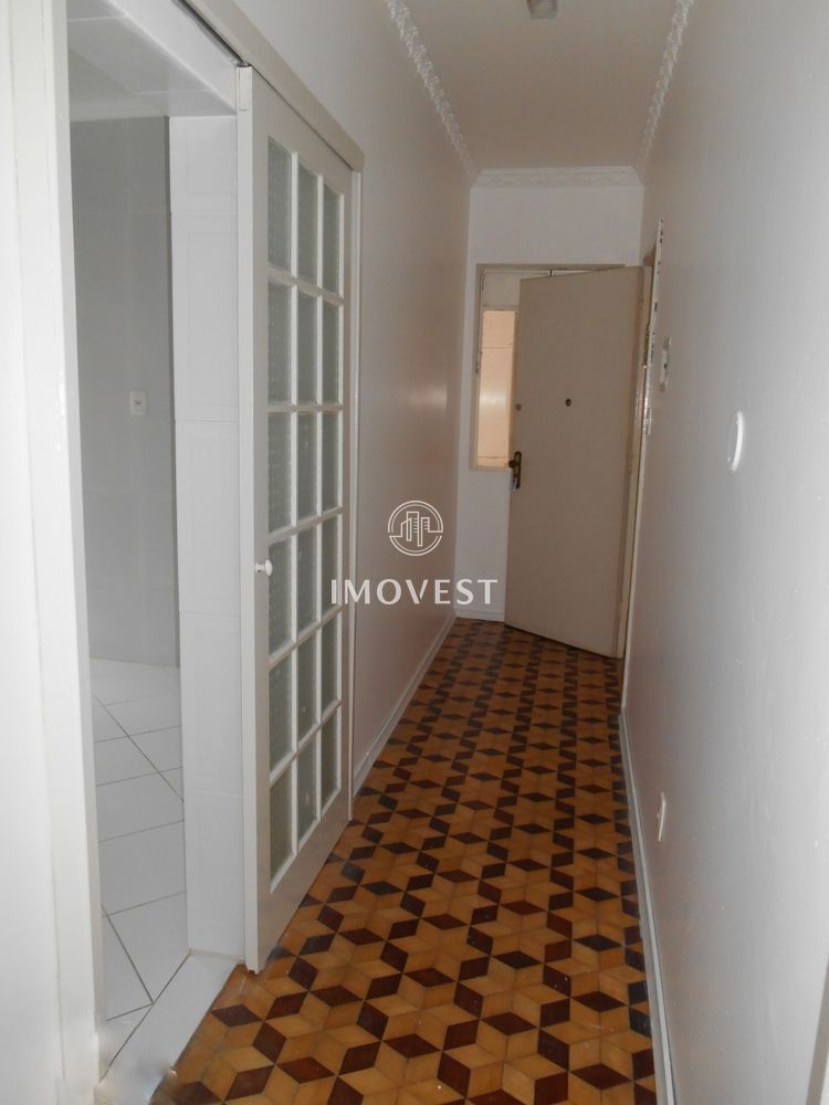 Apartamento à venda com 2 quartos, 104m² - Foto 19