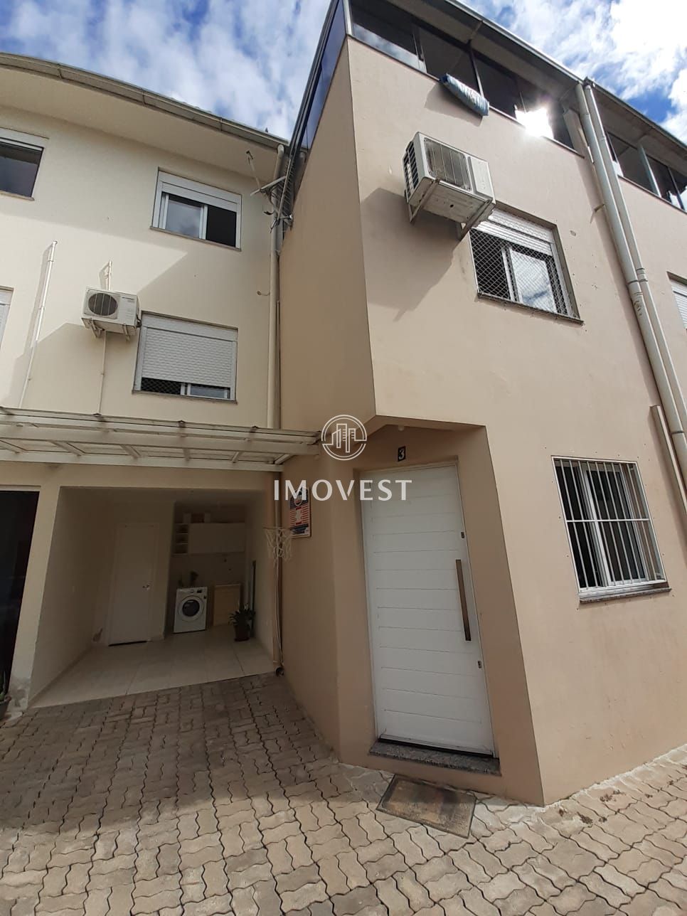 Apartamento à venda com 3 quartos, 106m² - Foto 1