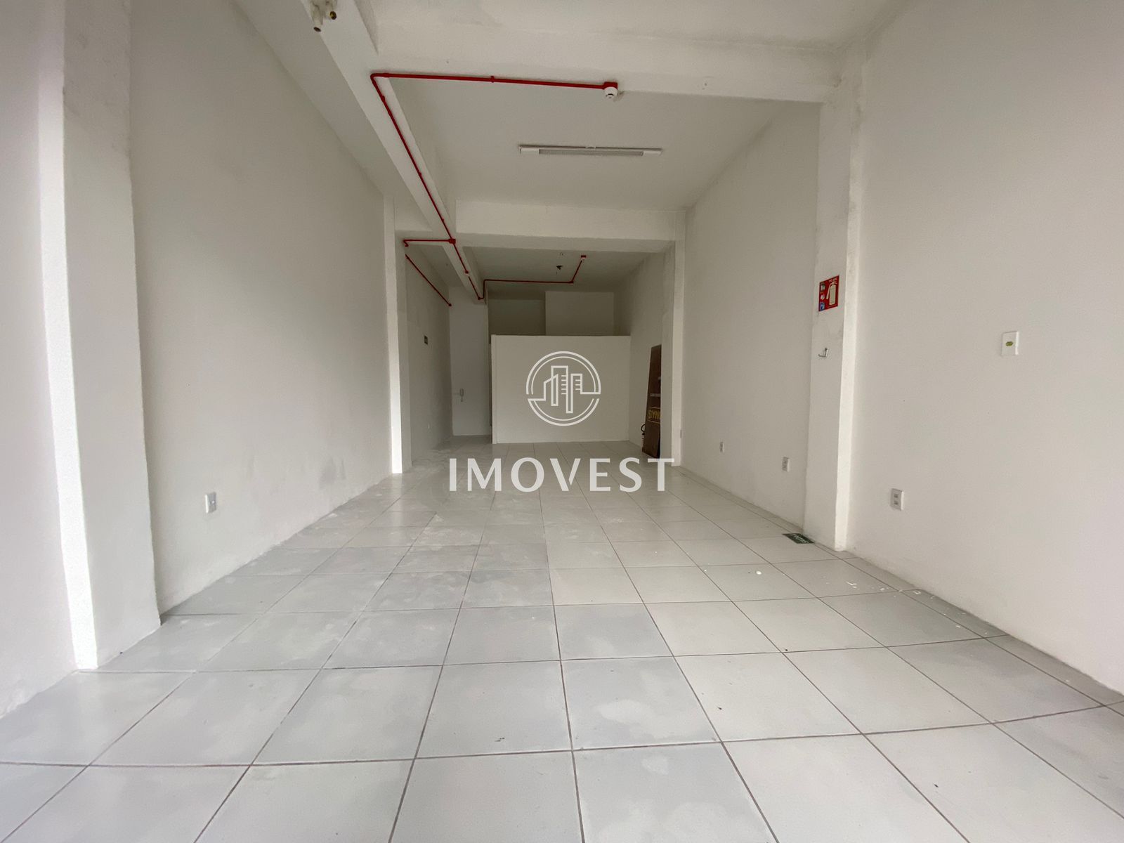 Conjunto Comercial-Sala para alugar com 1 quarto, 65m² - Foto 2