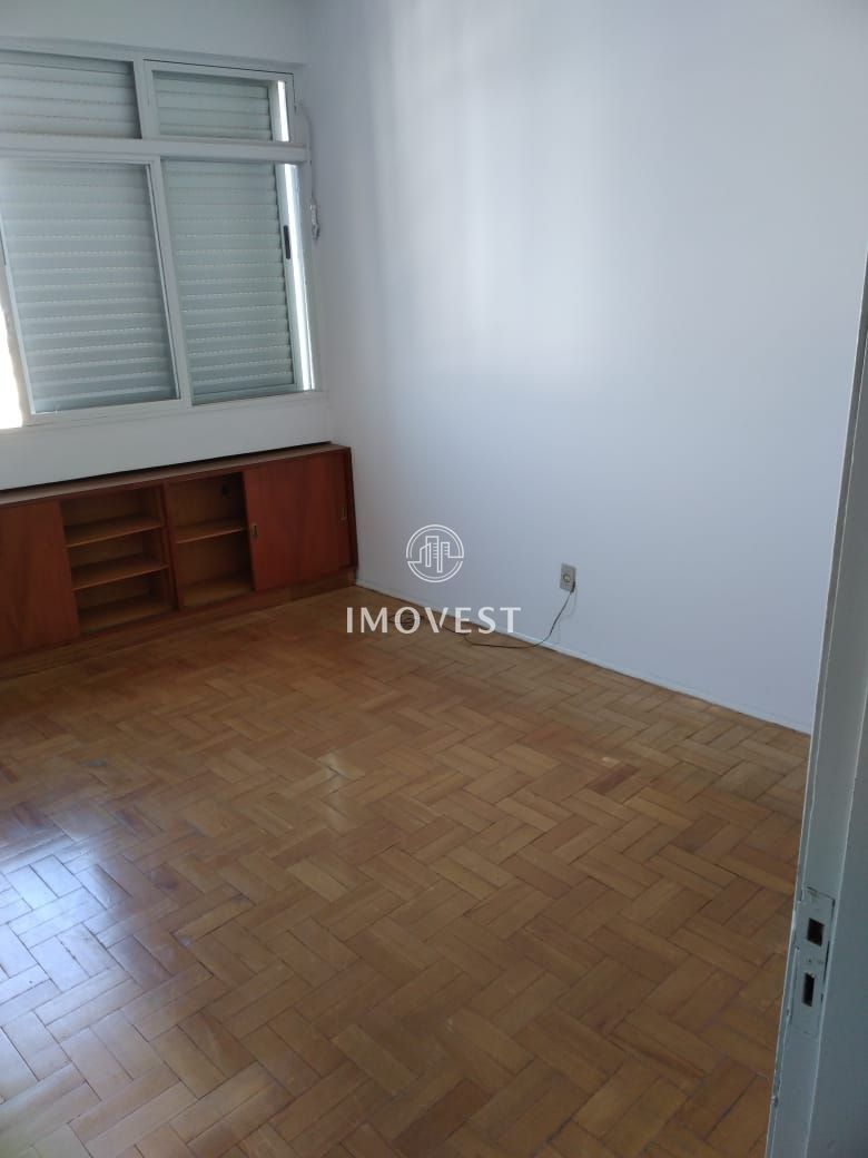 Apartamento à venda com 3 quartos, 107m² - Foto 11