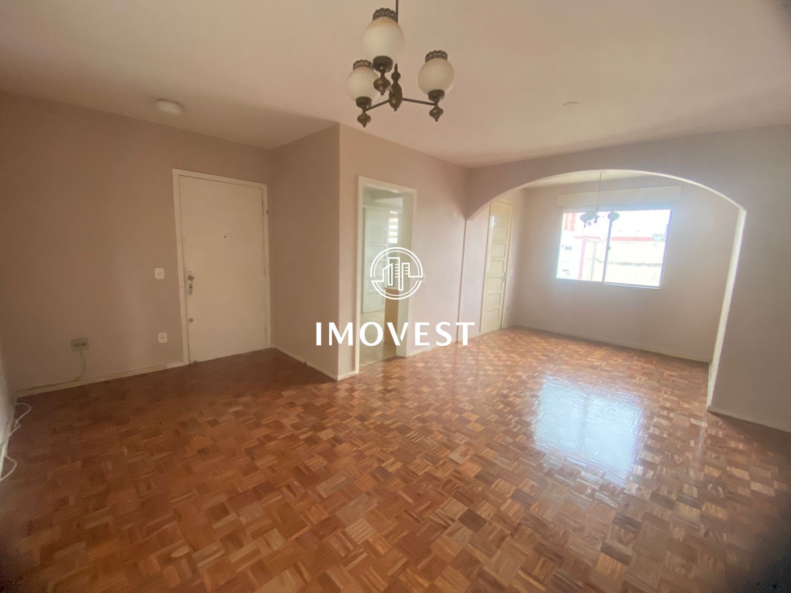 Apartamento com 3 Dormitórios para alugar, 100 m² por R$ 1.600,00 Apartamento com 3 Dormitórios para alugar, 100 m² por R$ 1.600,00