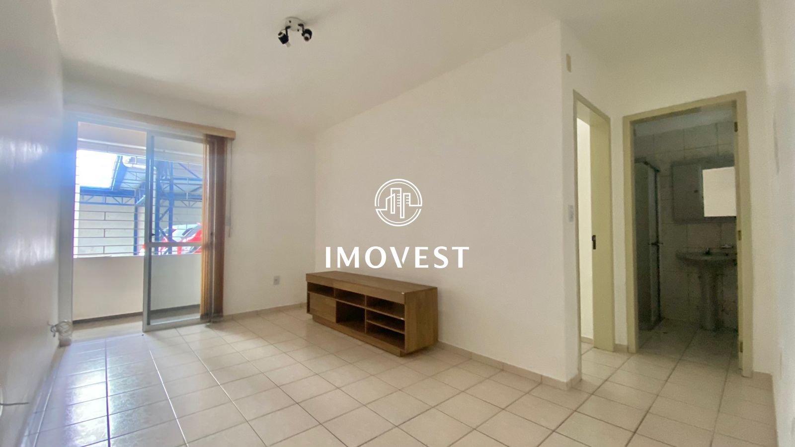 Apartamento para alugar  no Camobi - Santa Maria, RS. Imóveis