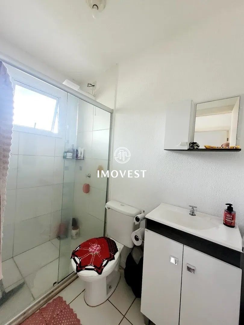 Casa em condomínio com 2 Dormitórios à venda, 54 m² por R$ 215.000,00 Casa em condomínio com 2 Dormitórios à venda, 54 m² por R$ 215.000,00