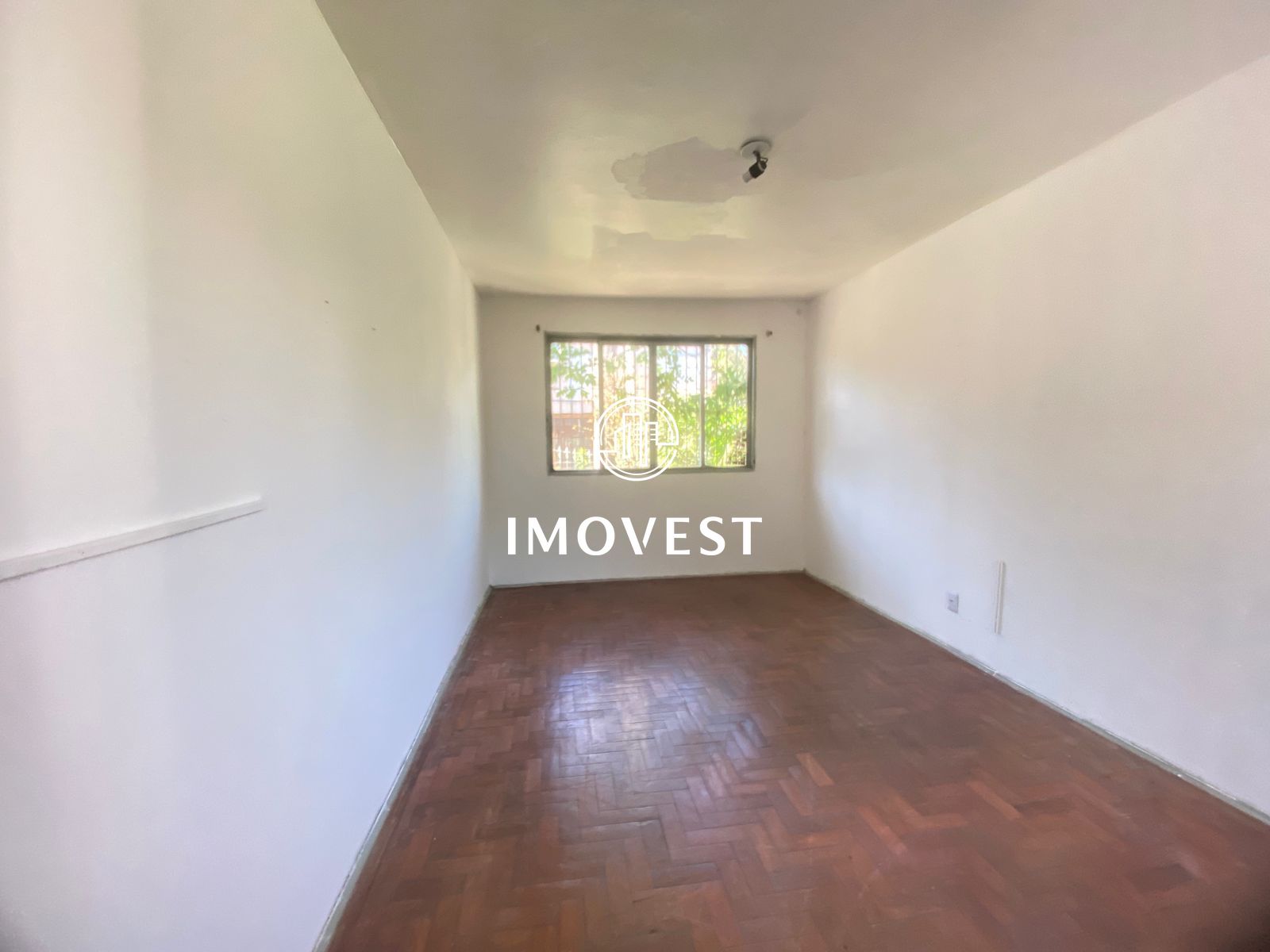 Casa com 4 Dormitórios para alugar, 132 m² por R$ 2.500,00 Casa com 4 Dormitórios para alugar, 132 m² por R$ 2.500,00