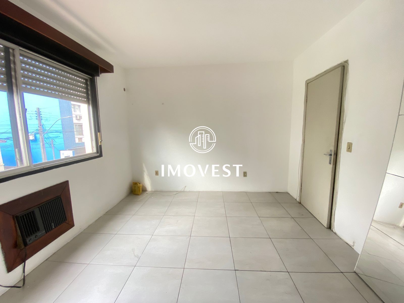 Apartamento com 2 Dormitórios para alugar, 68 m² por R$ 1.100,00 Apartamento com 2 Dormitórios para alugar, 68 m² por R$ 1.100,00