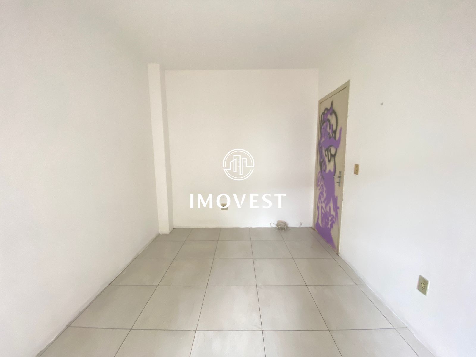 Apartamento com 2 Dormitórios para alugar, 68 m² por R$ 1.100,00 Apartamento com 2 Dormitórios para alugar, 68 m² por R$ 1.100,00