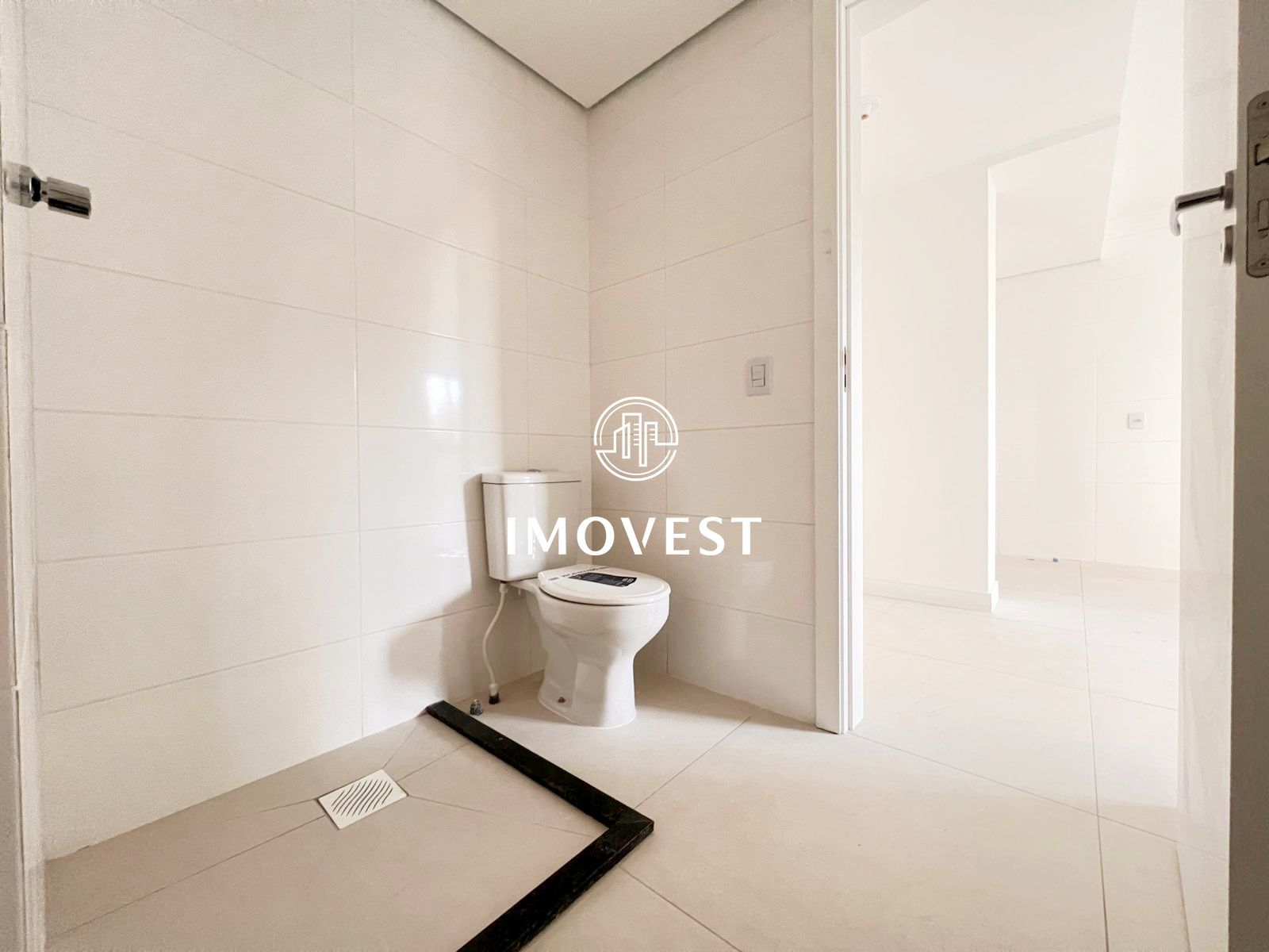 Apartamento com 1 Dormitórios para alugar, 32 m² por R$ 1.500,00 Apartamento com 1 Dormitórios para alugar, 32 m² por R$ 1.500,00