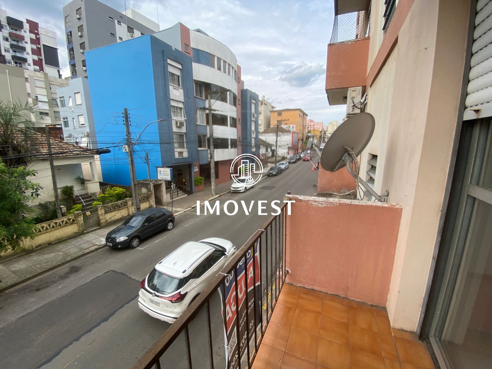 Apartamento com 2 Dormitórios para alugar, 68 m² por R$ 1.100,00 Apartamento com 2 Dormitórios para alugar, 68 m² por R$ 1.100,00