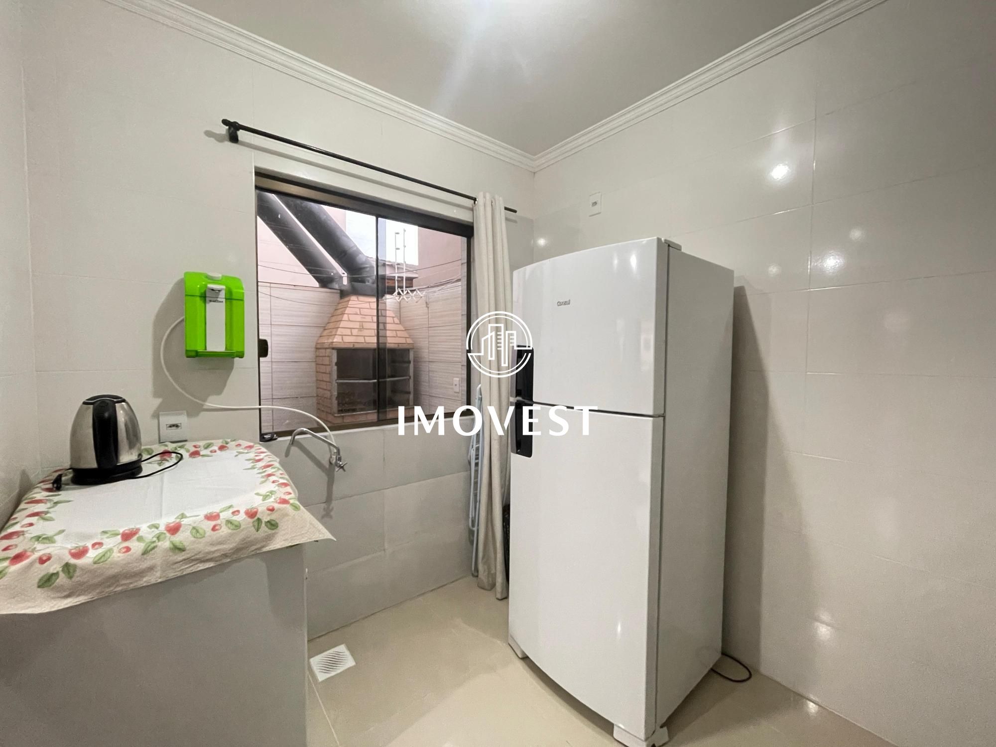 Casa com 2 Dormitórios para alugar, 75 m² por R$ 2.399,00 Casa com 2 Dormitórios para alugar, 75 m² por R$ 2.399,00