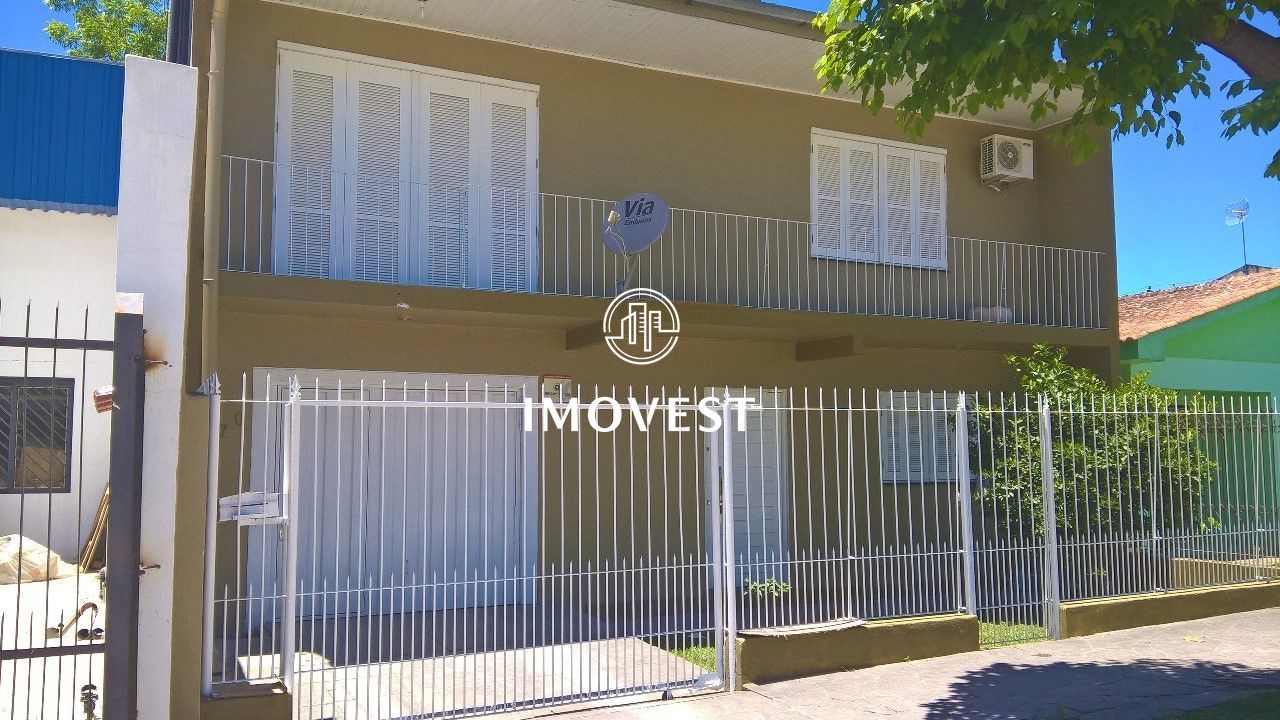 Casa à venda  no Pinheiro Machado - Santa Maria, RS. Imóveis