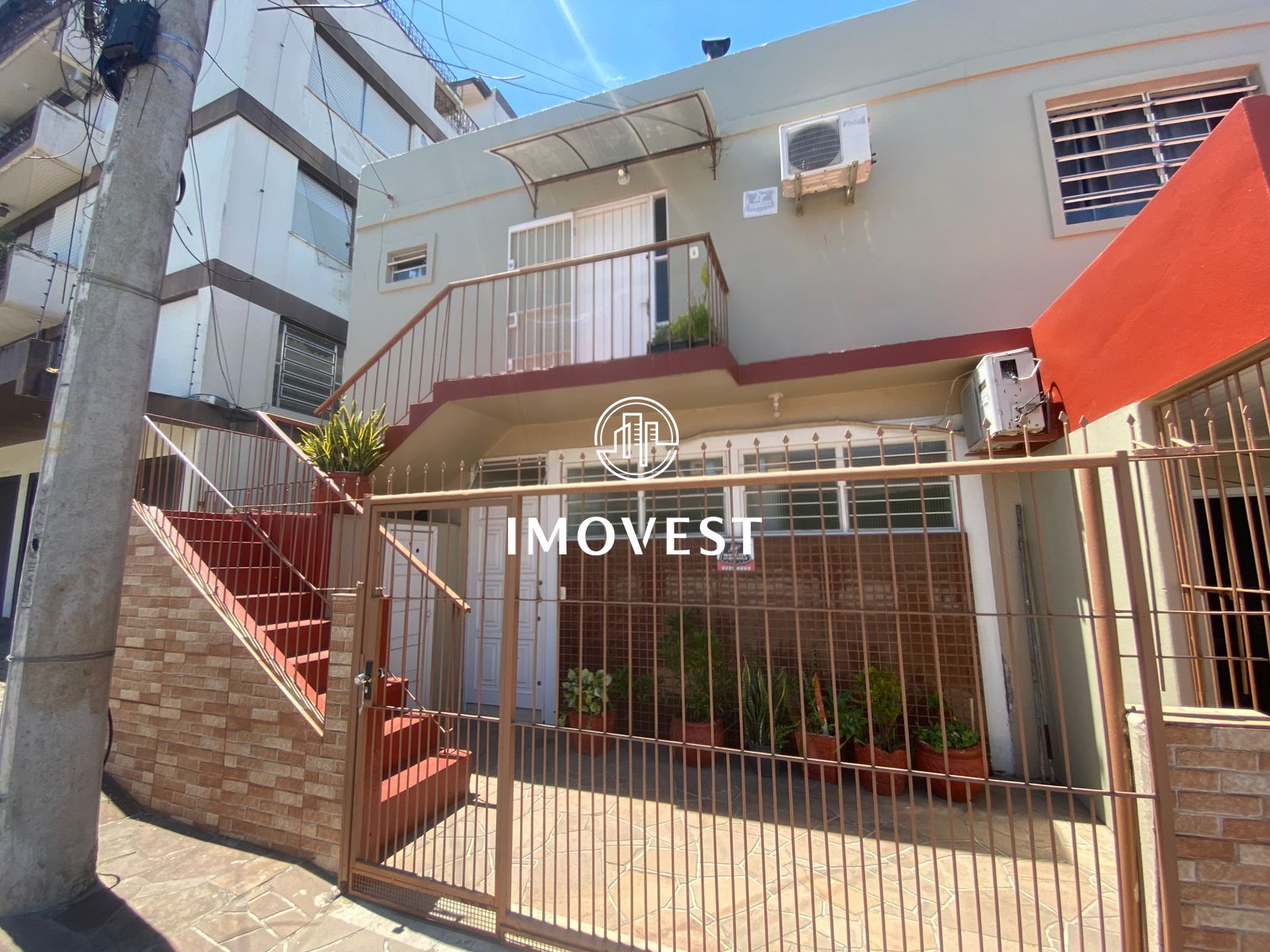 Sala comercial para alugar  no Nossa Senhora Medianeira - Santa Maria, RS. Imóveis