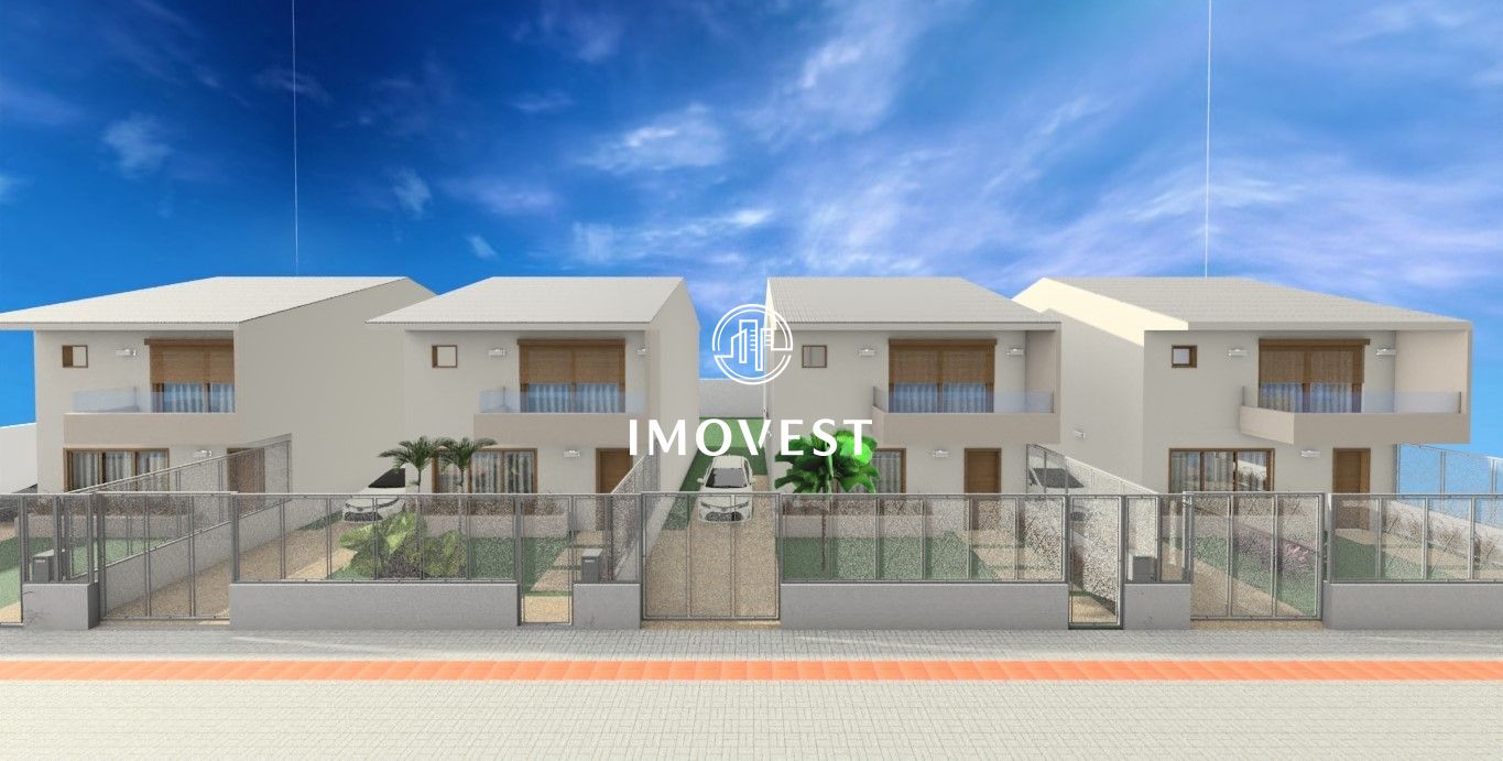Casa à venda  no Diácono João Luiz Pozzobon - Santa Maria, RS. Imóveis