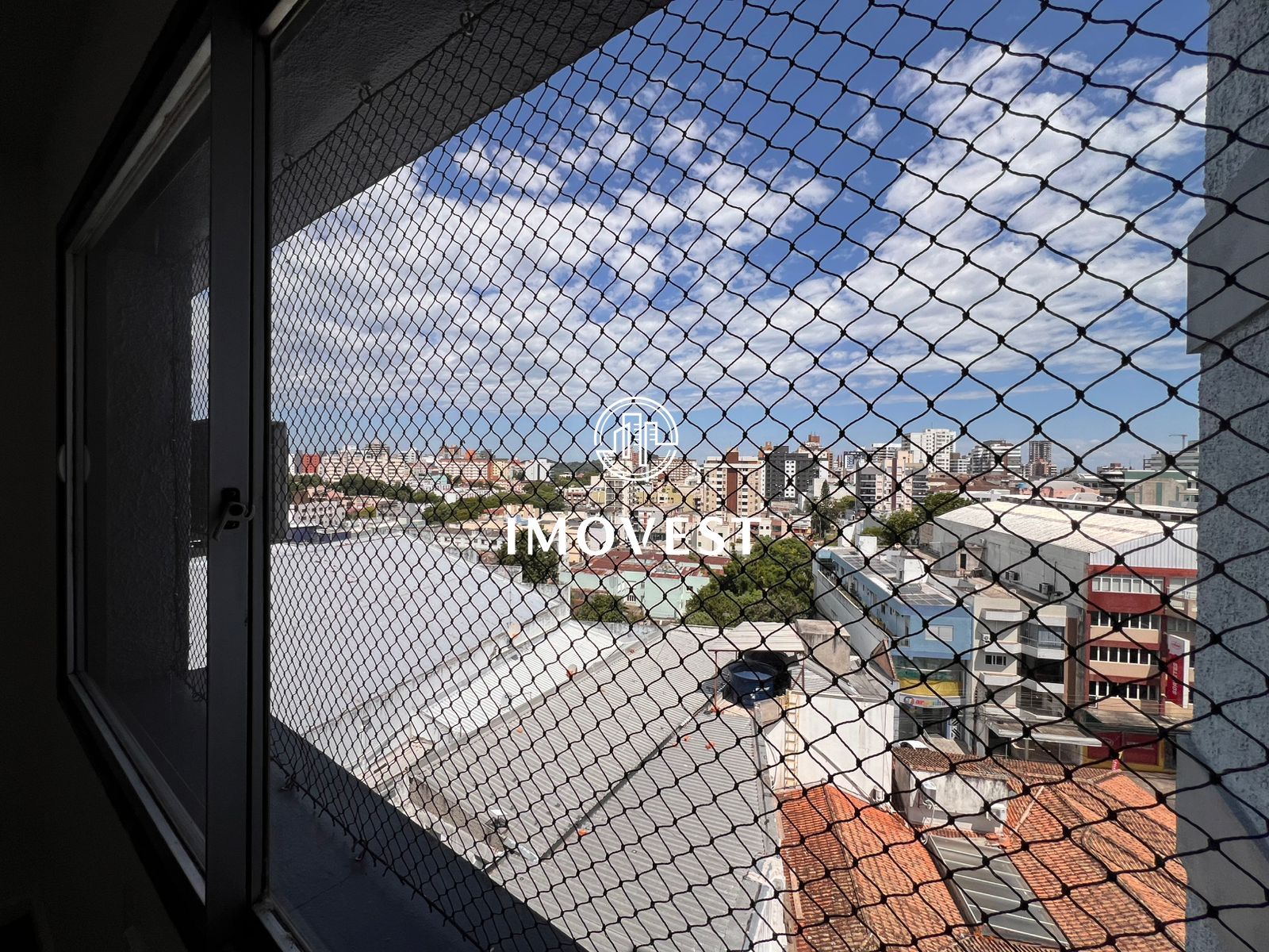 Apartamento com 3 Dormitórios para alugar, 126 m² por R$ 800,00 Apartamento com 3 Dormitórios para alugar, 126 m² por R$ 800,00