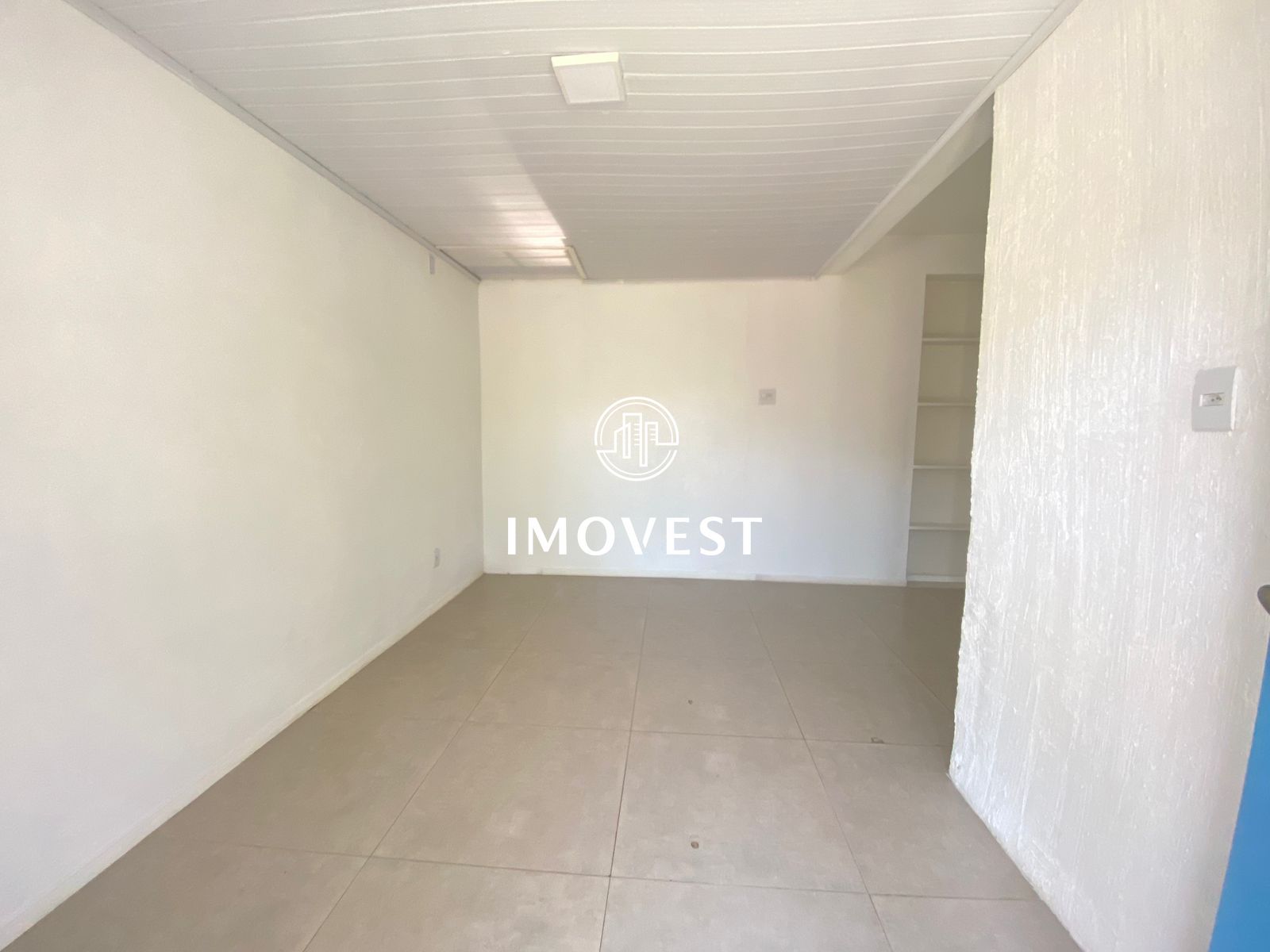 Casa com 3 Dormitórios para alugar, 118 m² por R$ 2.200,00 Casa com 3 Dormitórios para alugar, 118 m² por R$ 2.200,00