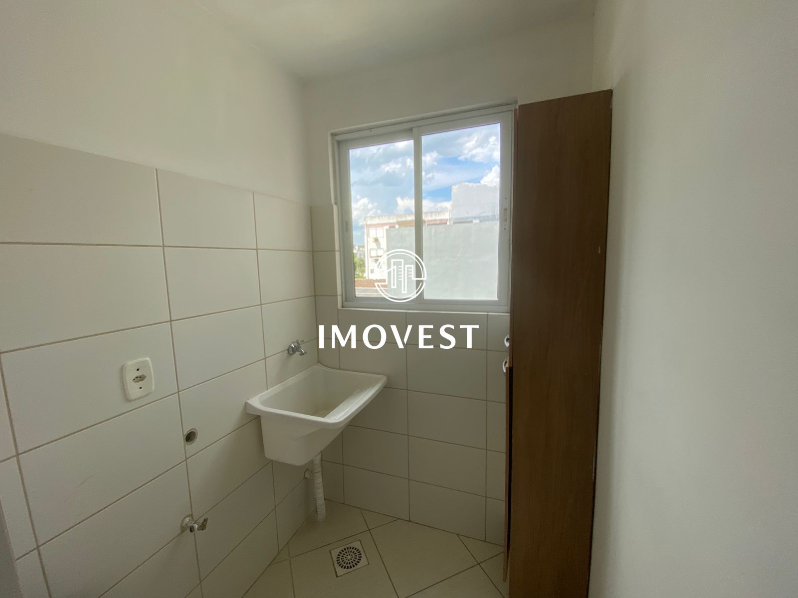 Apartamento com 2 Dormitórios para alugar, 48 m² por R$ 1.350,00 Apartamento com 2 Dormitórios para alugar, 48 m² por R$ 1.350,00