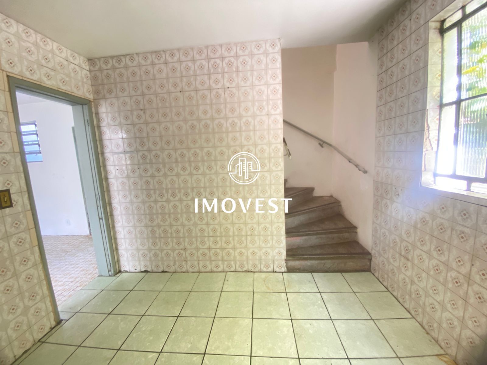 Casa com 4 Dormitórios para alugar, 132 m² por R$ 2.500,00 Casa com 4 Dormitórios para alugar, 132 m² por R$ 2.500,00