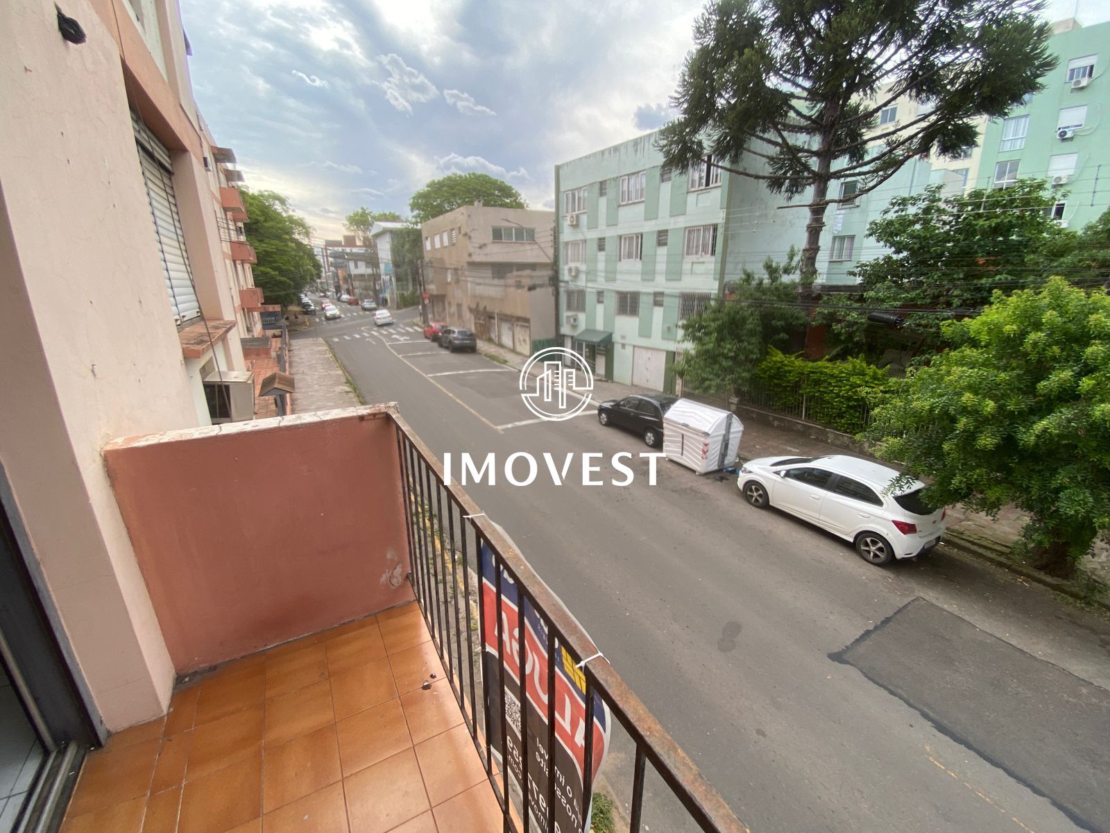 Apartamento com 2 Dormitórios para alugar, 68 m² por R$ 1.100,00 Apartamento com 2 Dormitórios para alugar, 68 m² por R$ 1.100,00