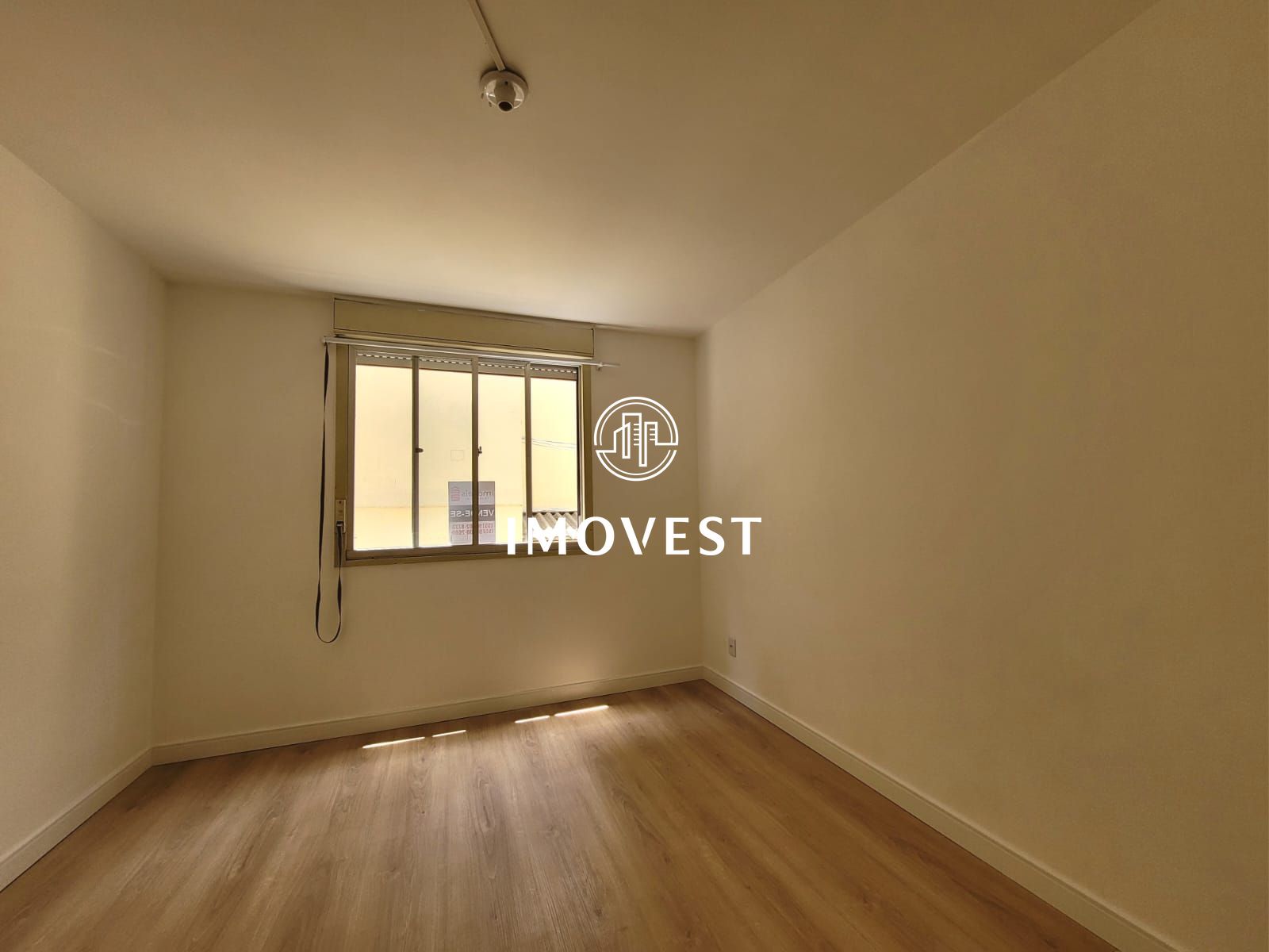 Apartamento com 2 Dormitórios à venda, 56 m² por R$ 199.000,00 Apartamento com 2 Dormitórios à venda, 56 m² por R$ 199.000,00