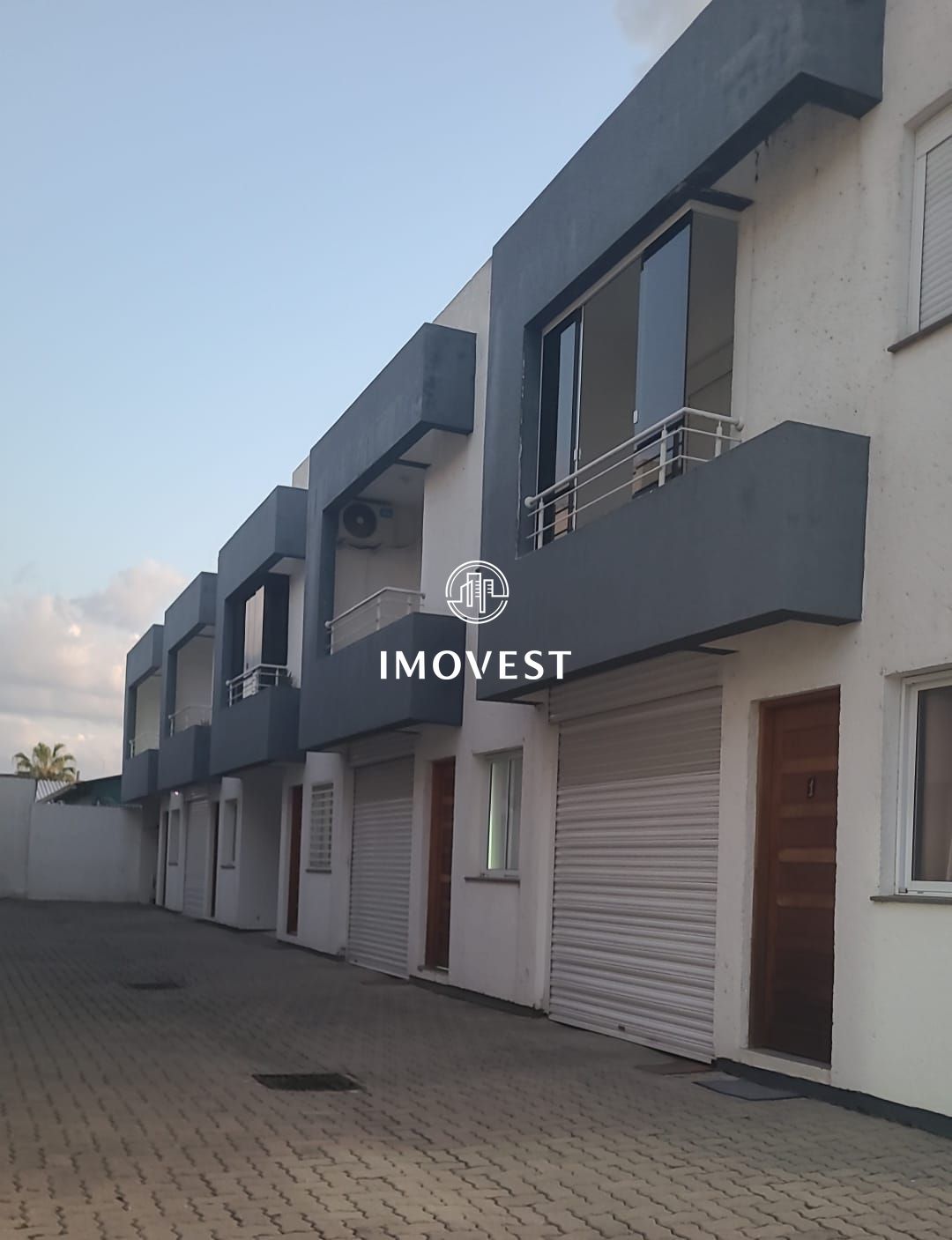 Casa em condomínio à venda  no Tomazetti - Santa Maria, RS. Imóveis