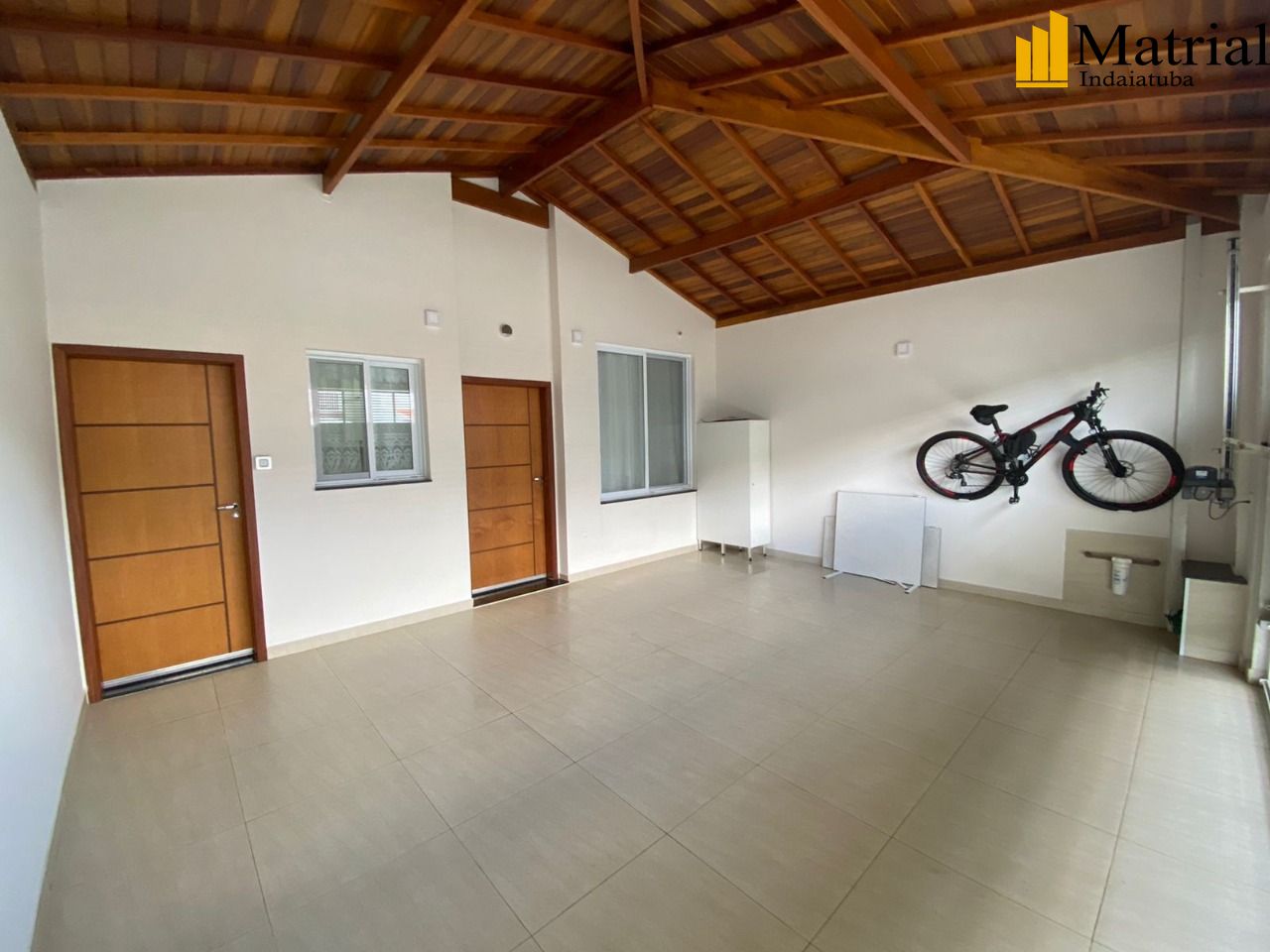 Casa à venda com 4 quartos, 140m² - Foto 3