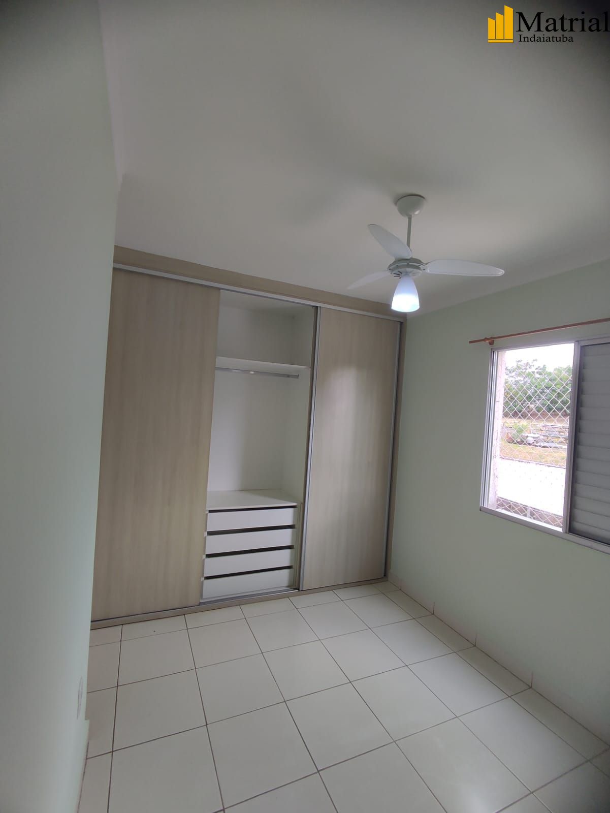 Apartamento à venda com 2 quartos, 70m² - Foto 11