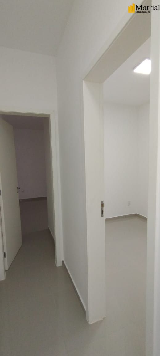 Casa à venda com 2 quartos, 56m² - Foto 4