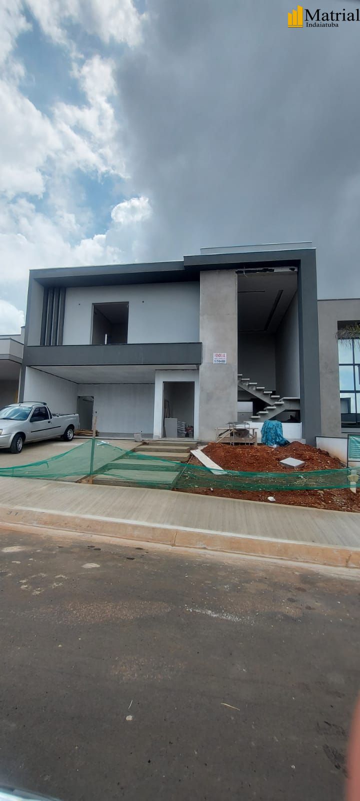 Sobrado à venda com 4 quartos, 292m² - Foto 1