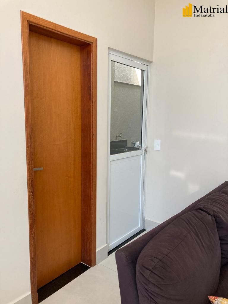 Casa à venda com 2 quartos, 80m² - Foto 5