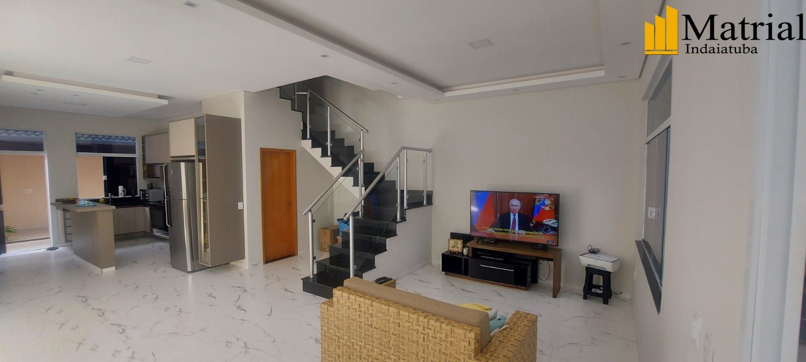 Sobrado à venda com 3 quartos, 150m² - Foto 1