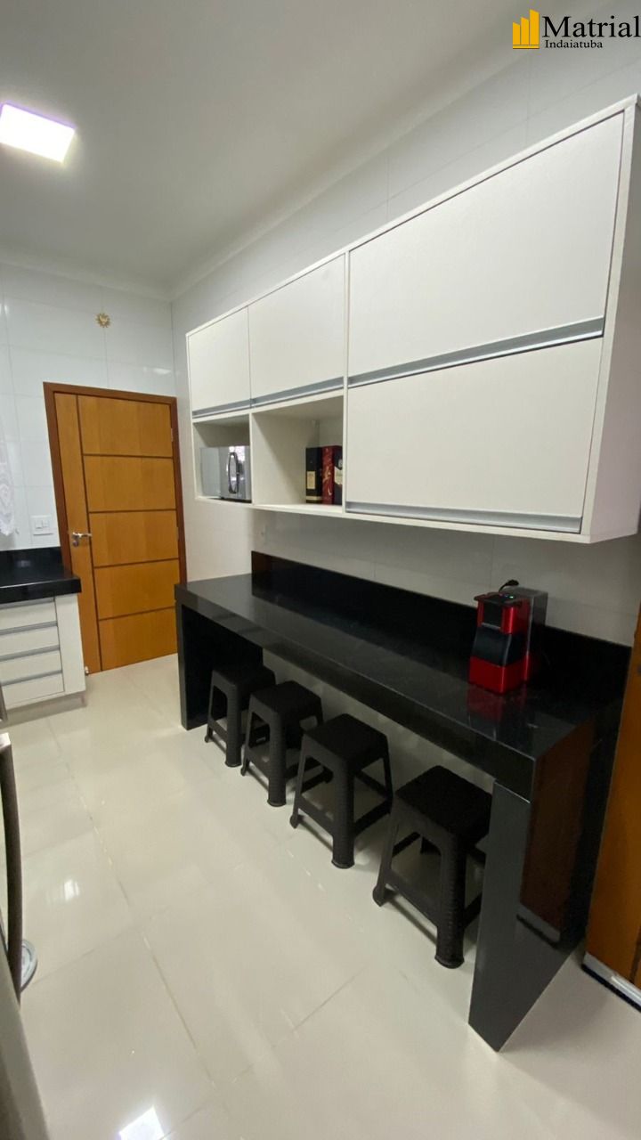 Casa à venda com 4 quartos, 140m² - Foto 10