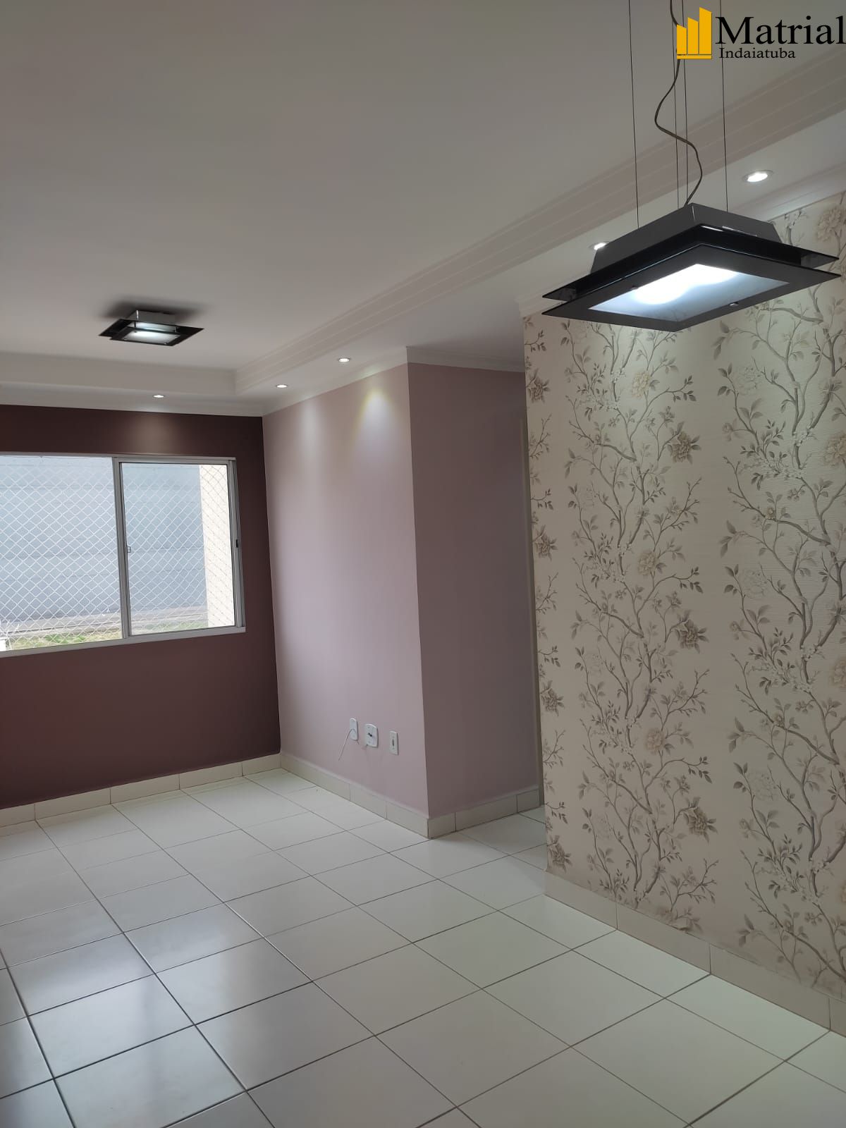 Apartamento à venda com 2 quartos, 70m² - Foto 1