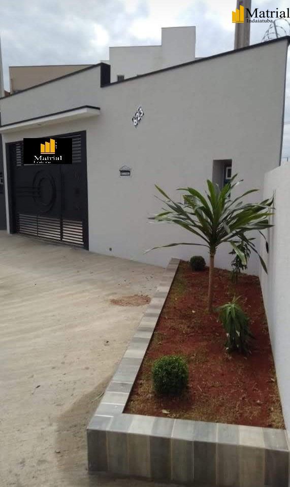 Casa à venda com 3 quartos, 95m² - Foto 1