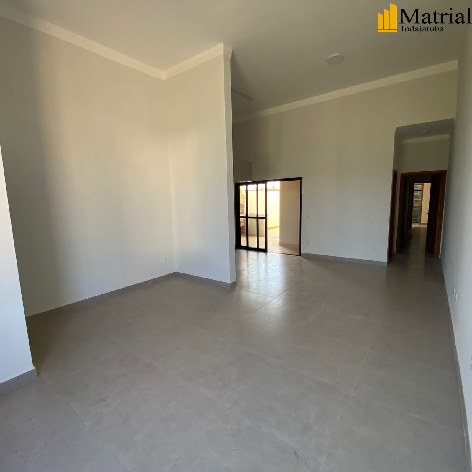 Casa à venda com 3 quartos, 132m² - Foto 2