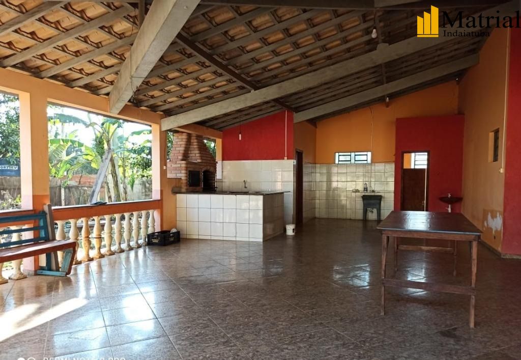Chácara à venda com 3 quartos, 230m² - Foto 2