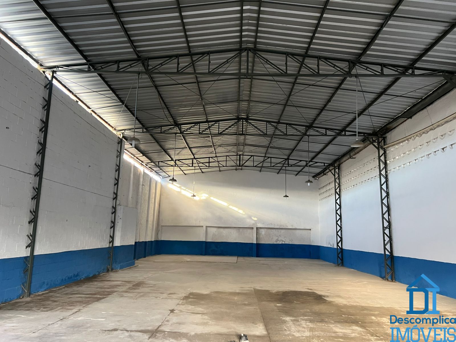 Depósito-Galpão-Armazém para alugar com 1 quarto, 450m² - Foto 5