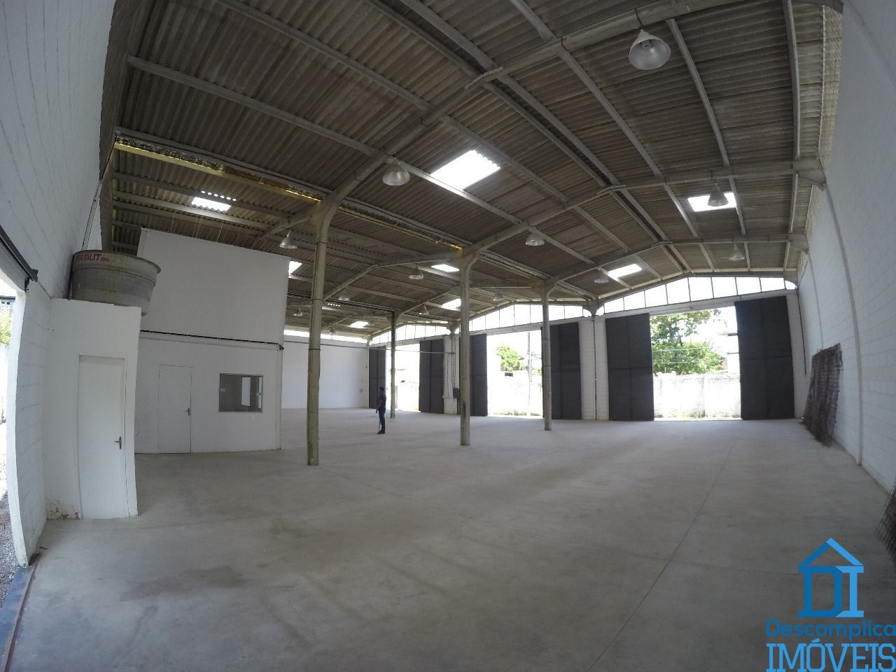 Depósito-Galpão-Armazém para alugar com 2 quartos, 635m² - Foto 7